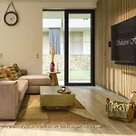 Salvatorehomes - Luxury In The Centre Of With Private Jacuzzi & Direct Access To Infinity Pool - Casa Olivia - A 5 Star Luxury Collection At Garda * 바르돌리노