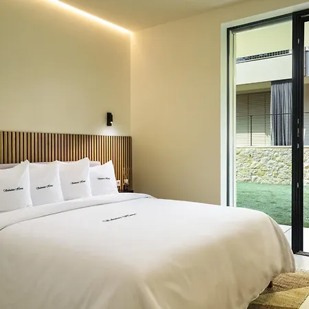 Salvatorehomes - Luxury In The Centre Of With Private Jacuzzi & Direct Access To Infinity Pool - Casa Olivia - A 5 Star Luxury Collection At Garda Apartment Bardolino