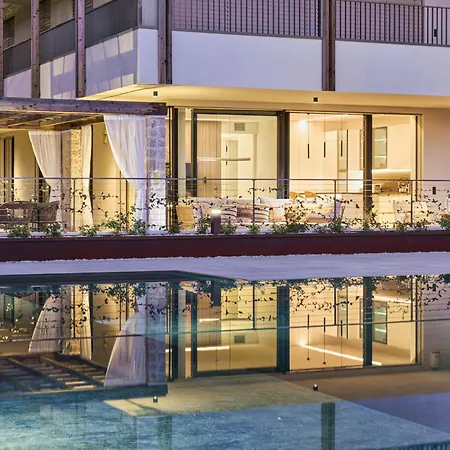 아파트 Salvatorehomes - Luxury In The Centre Of With Private Jacuzzi & Direct Access To Infinity Pool - Casa Olivia - A 5 Star Luxury Collection At Garda 바르돌리노