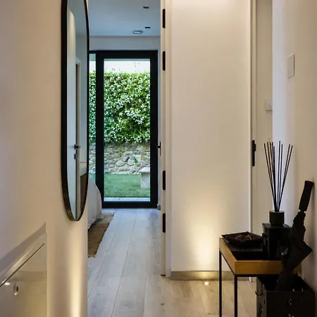 شقة Salvatorehomes - Luxury In The Centre Of With Private Jacuzzi & Direct Access To Infinity Pool - Casa Olivia - A 5 Star Luxury Collection At Garda باردولينو
